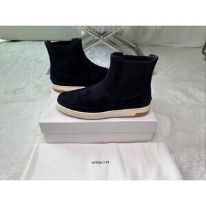 VINCE-RHYS Suede Sneaker-Women’s SIze 9-Navy-Water Repellant-NIB-Authentic